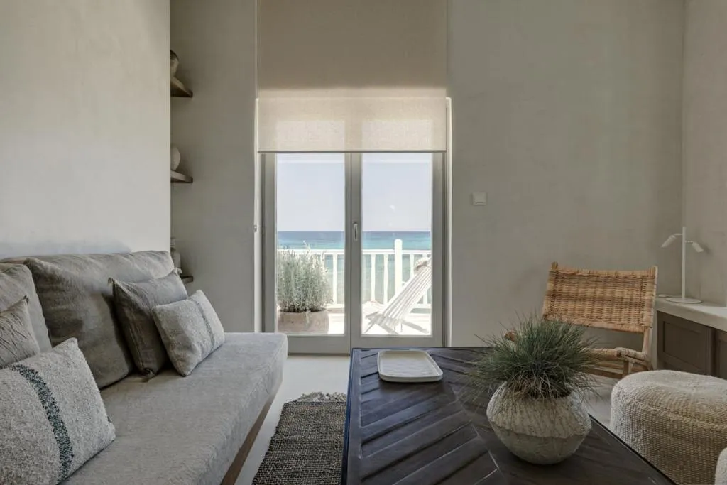 Naoussa, Paros - House