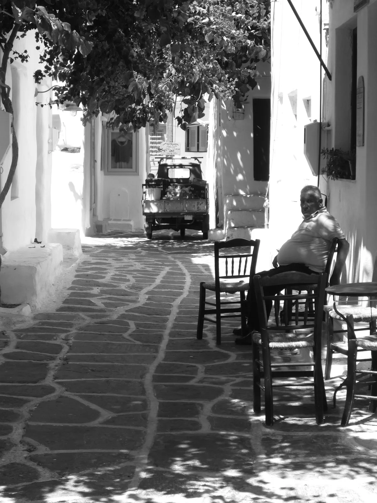 Paros
