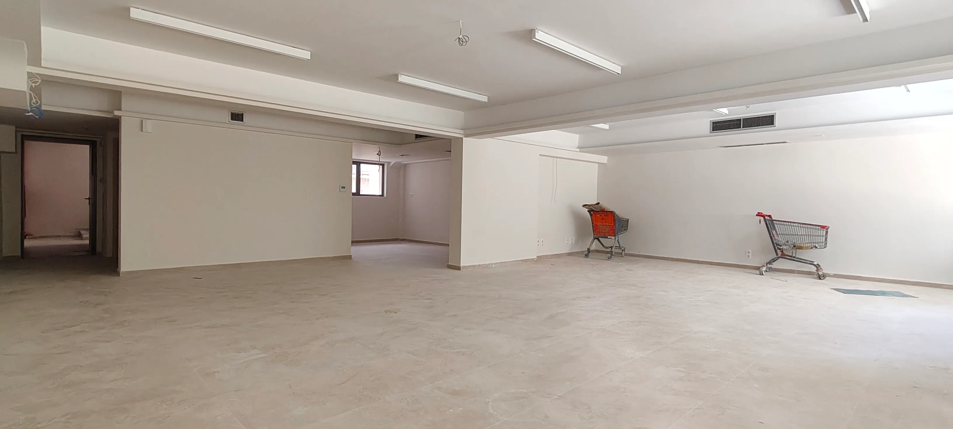 Omonia, Athens - Office & Retail Building
