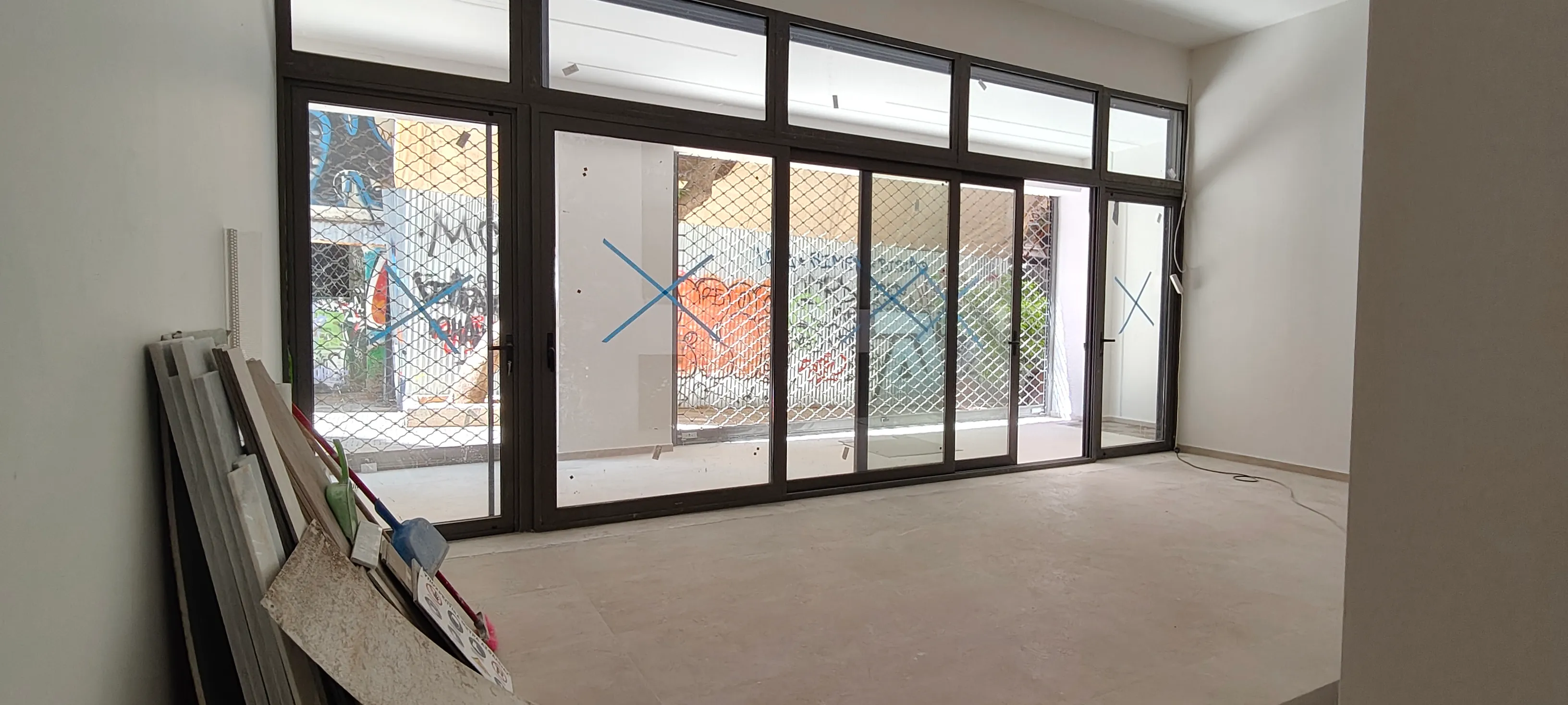 Omonia, Athens - Office & Retail Building