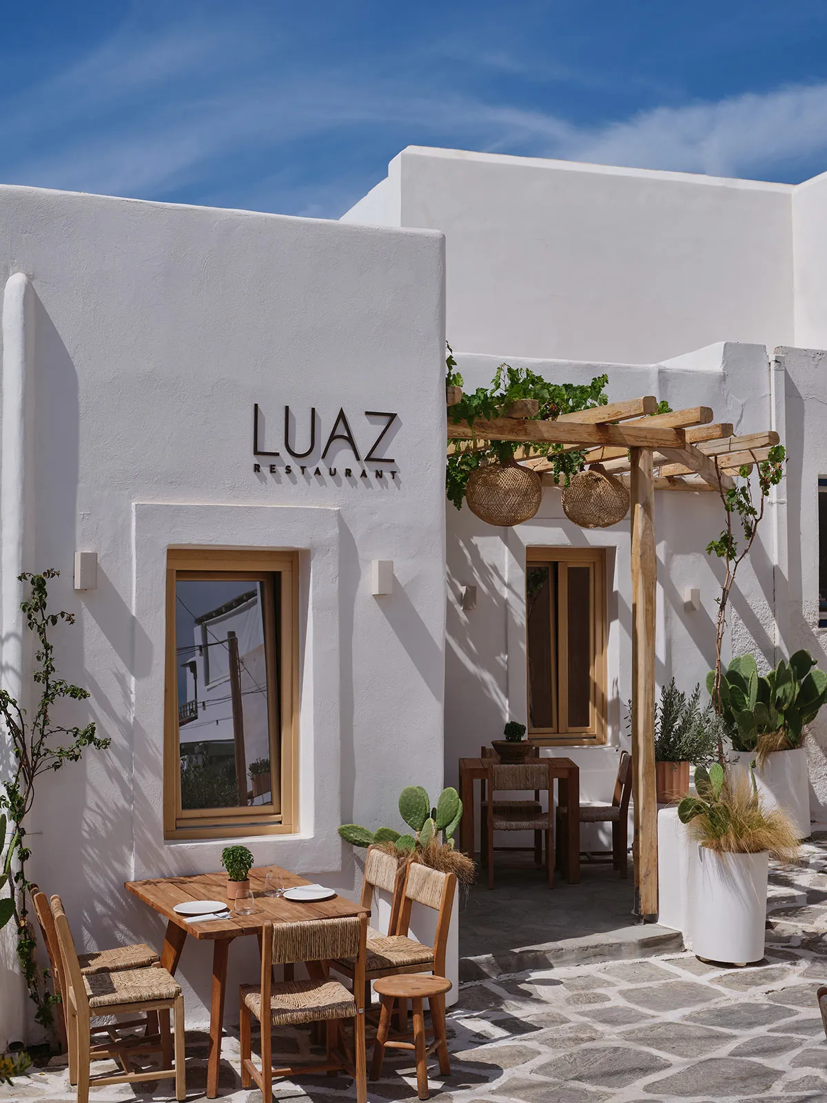 Naoussa, Paros - Restaurant & Bar