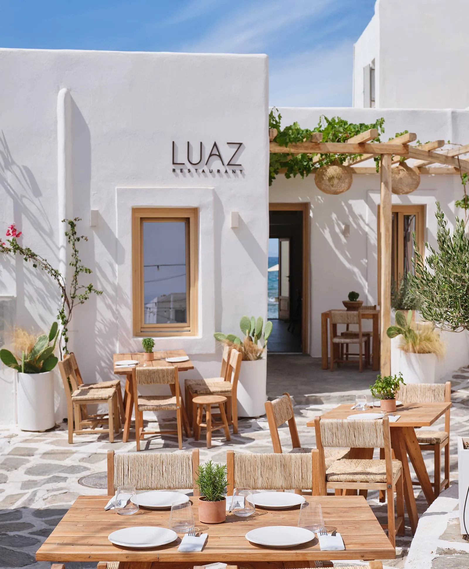 Naoussa, Paros - Restaurant & Bar